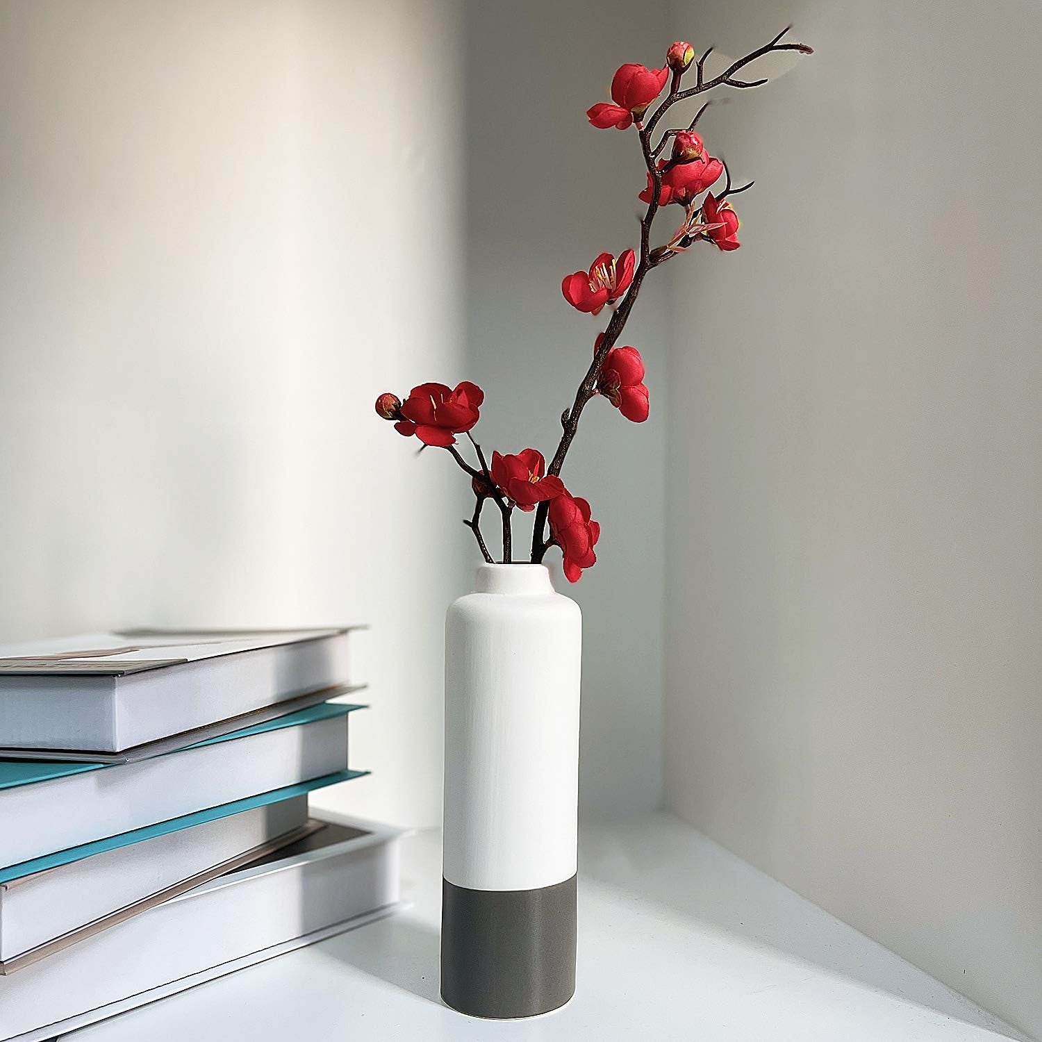 Set of 3 White Gray Ceramic Vase
