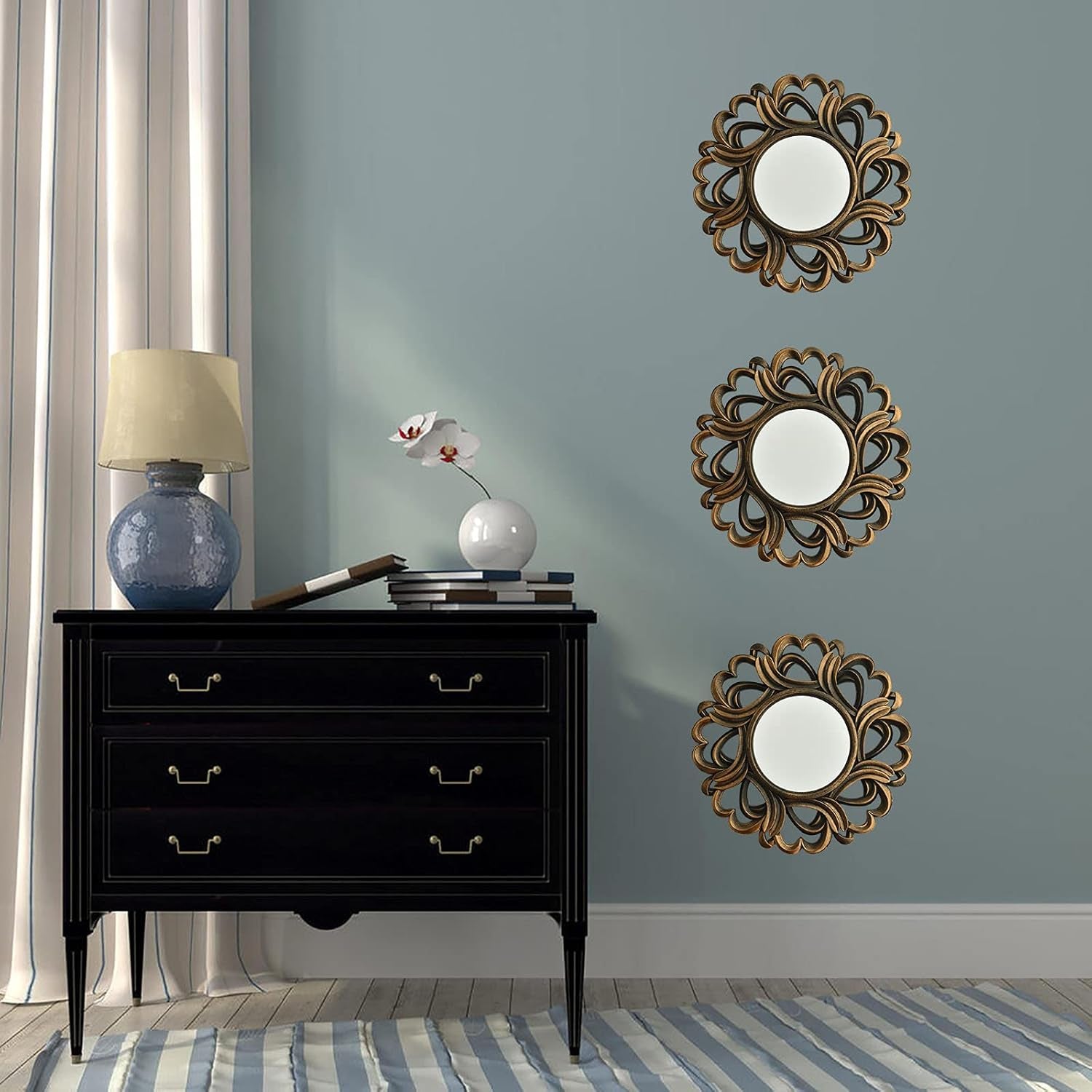 Small Mirrors Wall Décor Set of 3 